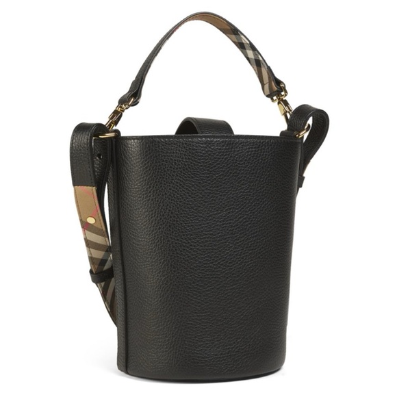 Burberry Black Bucket Shoulder Bag with Reversible Check Strap - Picture 4 of 7